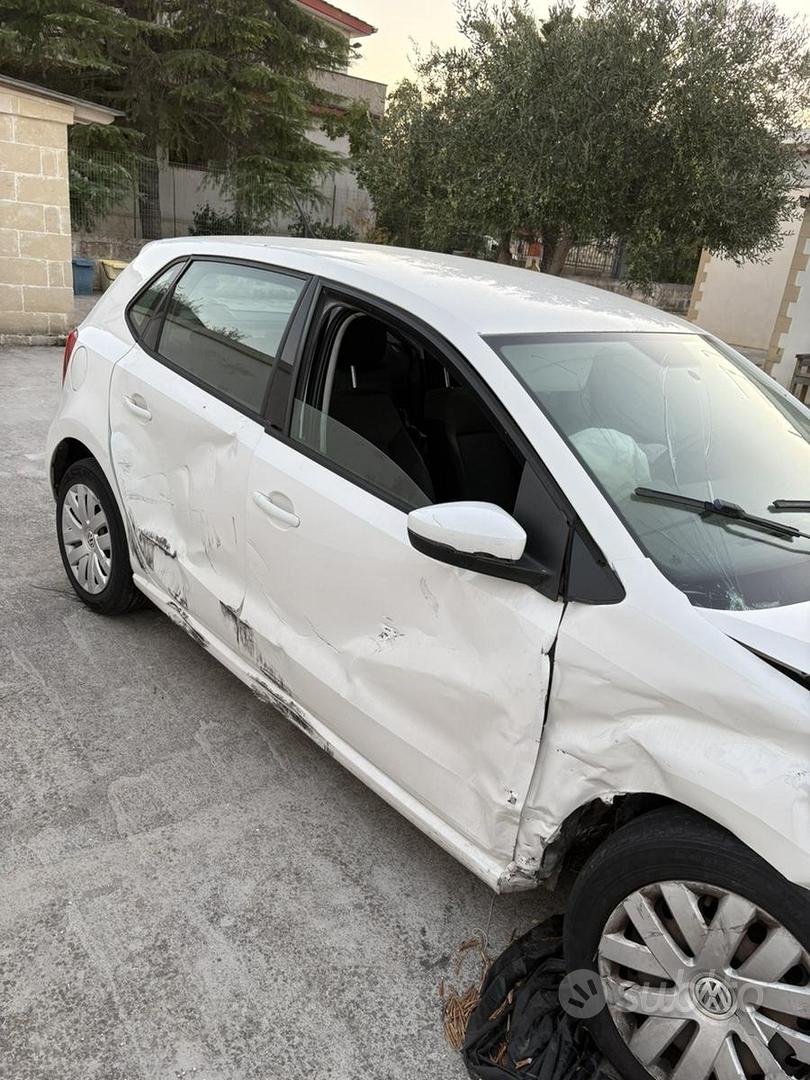 Volkswagen Polo 2014 photo 3