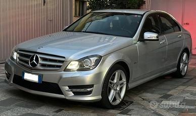 MERCEDES Classe C (W/S204) - 2011