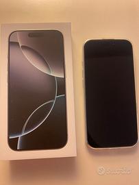 IPhone 16 pro pari al nuovo