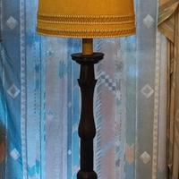 lampada abat jour da terra,  piantana in legno mas