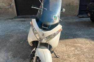  Burgman 125 