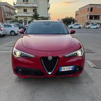 Stelvio q4 , 210 cv