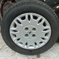 Pneumatici 4 stagioni.