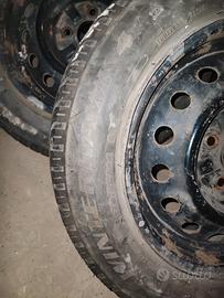 Set gomme invernali al 20% 175/65R14 con cerchi