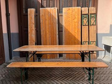 Tavoli Birreria con Panche in legno massiccio.