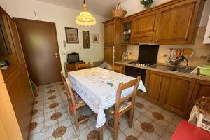 2 LOCALI A CERES