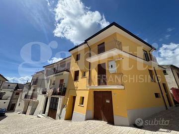 Casa Indipendente Castello del Matese