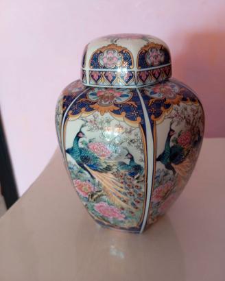 Vaso Japan da collezione in porcellana