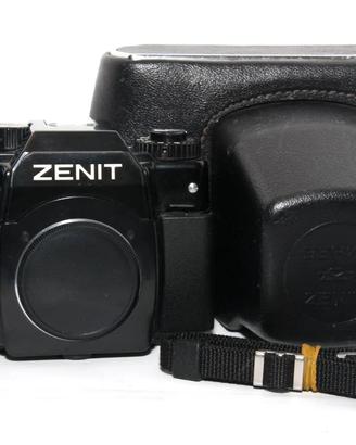 ZENIT 122 Corpo Reflex Analogica per Obiettivo M42