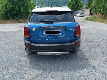 Mini country SE elettrico/benzina