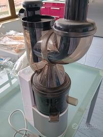 ESTRATTORE  VIVO SLOW JUICER