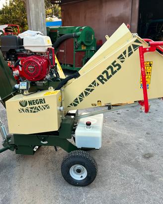 Biotrituratore NEGRI R 225 GX390 idraulico NOSTRES