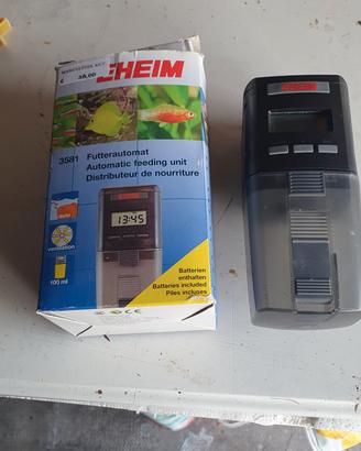 Dosatore mangime per acquario 