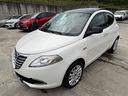 lancia-ypsilon-0-9-twinair-5porte-85cv-tetto-apr-