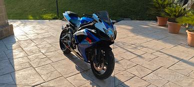 Suzuki Gsx-R 750 K7