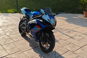 Suzuki Gsx-R 750 K7