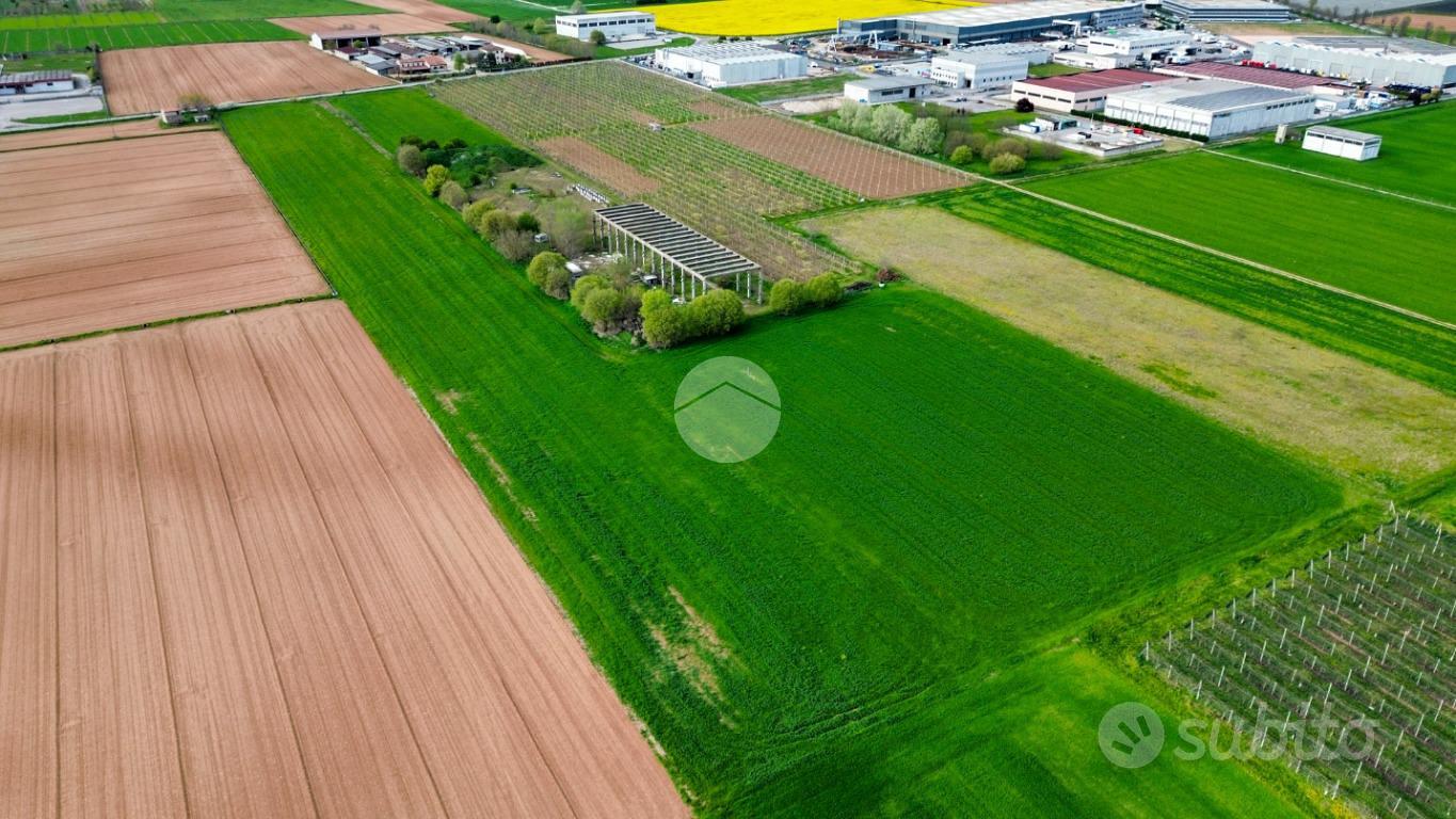 TERRENO A ROVERBELLA - Vista 3