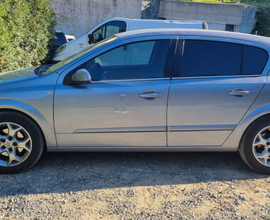 Opel Astra 1.7 cdti 101cv