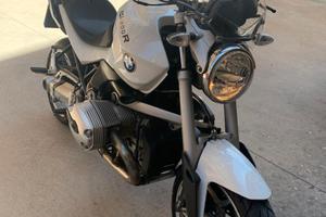 BMW R 1200 R Alpine White - Roma