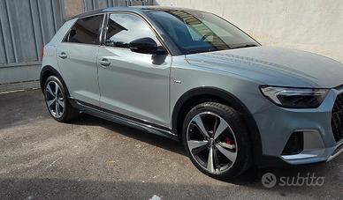 Audi A1 citycarver 30 TFSI S tronic Identity Contr