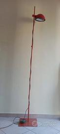 Lampada da terra vintage rossa
