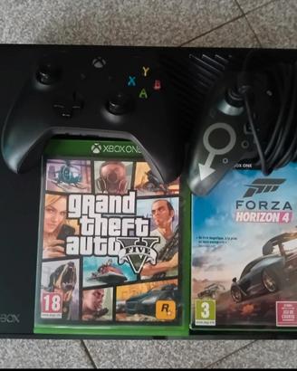 Xbox one+2 giochi+2 controller