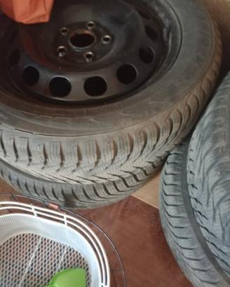 gomme invernali e cerchi in ferro per audi A3 