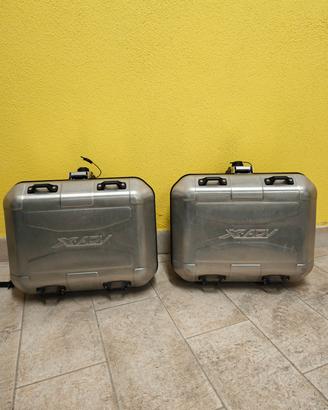 Honda x-adv borse/valigie laterali Givi