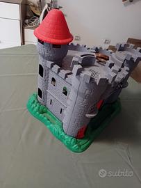 CASTELLO MEDIEVALE IN PLASTICA PER SOLDATINI
