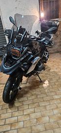 BMW GS 1200 R TRIPLE BLACK 