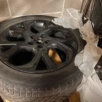 Cerchioni e pneumatici invernali per Toyota CH-R