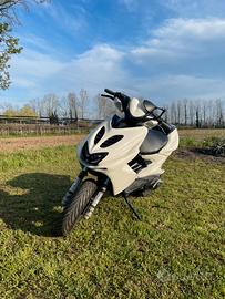 scooter yamaha aerox