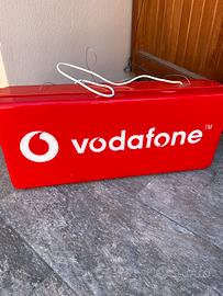 Insegna Vodafone