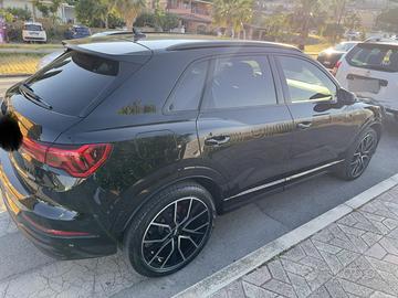 Audi Q3 40TDI  190 CV