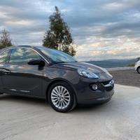 OPEL Adam - 2013 Pari a nuovo