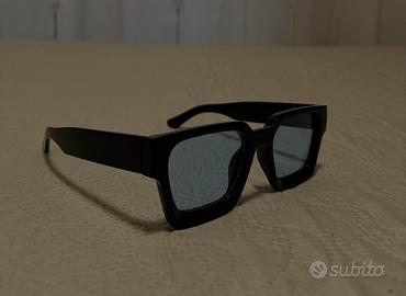 occhiali da sole lente azzurra