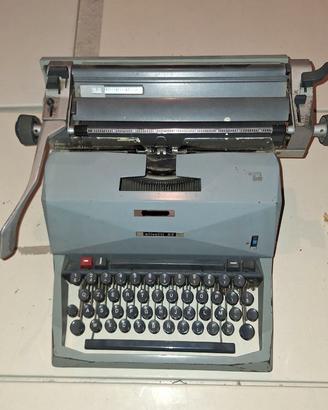 Macchina da scrivere
