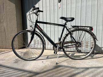 Bicicletta da uomo + 1 omaggio