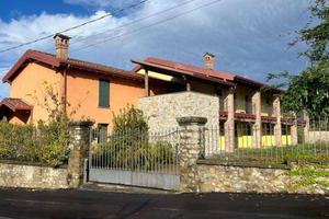 Immobile in asta di 1759 m² con 2 locali e box aut