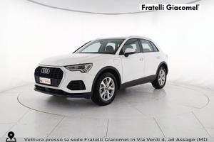 Audi Q3 45 1.4 tfsi e business s-tronic