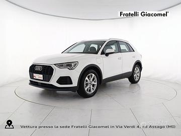 Audi Q3 45 1.4 tfsi e business s-tronic