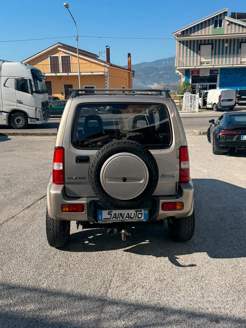 Suzuki Jimny 2008 photo 5