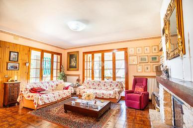 VILLA SINGOLA A SCANDIANO