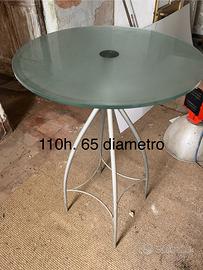 Tavolino in vetro