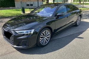 Audi A8 Lang