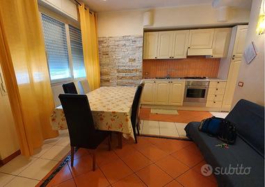 Luglio a Cattolica: 2 camere e posto auto