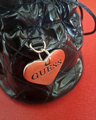 Pochette Guess