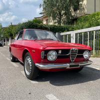 Alfa Romeo Giulia GT Junior 1300 del 1968