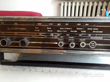 radio portatile e mangiadischi portatile vintage