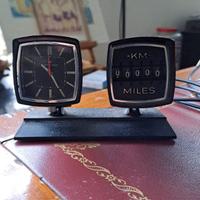 orologio e contakilometri d'epoca per auto d'epoca